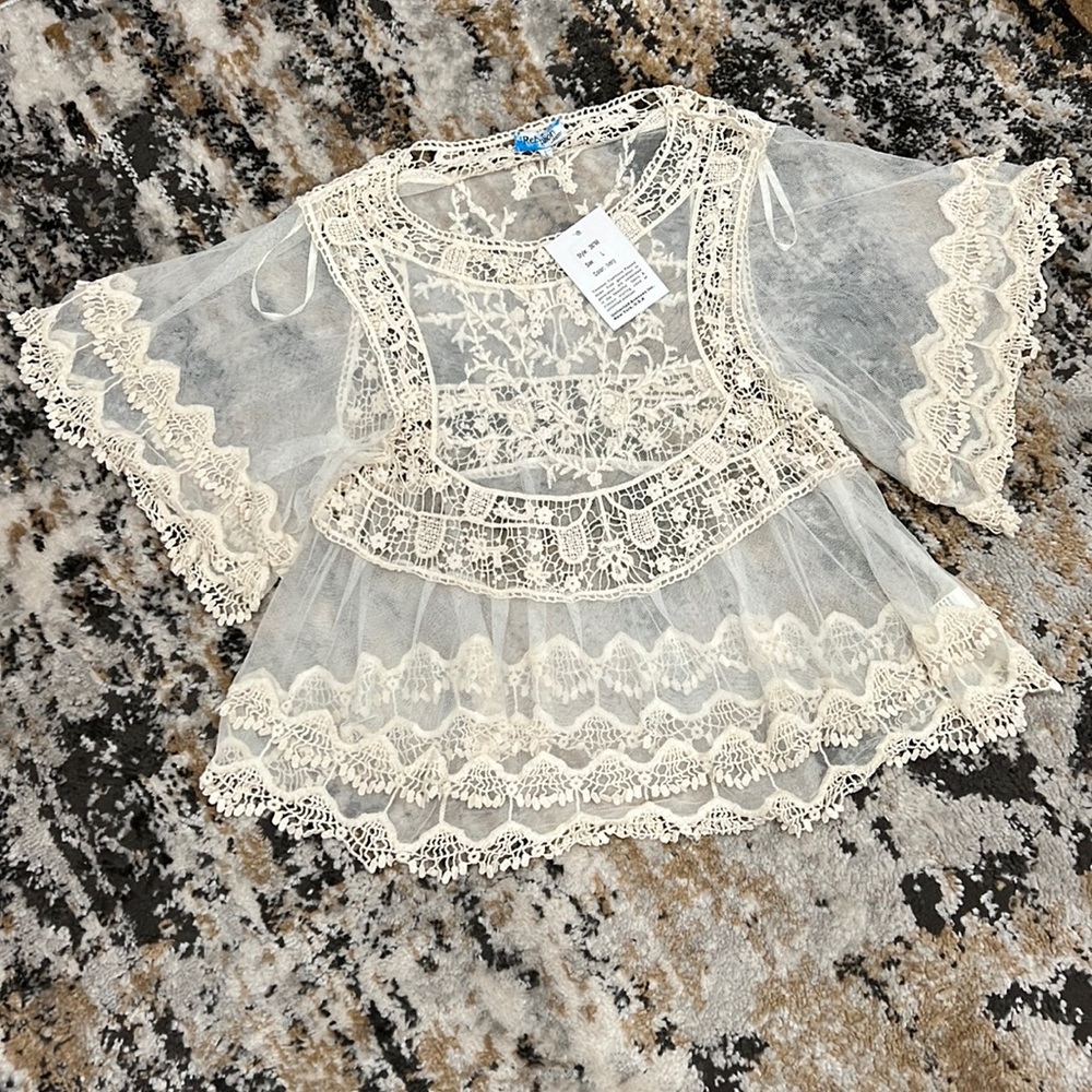 Brand New With Tag! Large Ivory Beach Cover Up Perfect Condition!